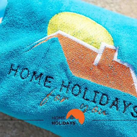 #205 Santa Eulália J23 By Holidays Apartman